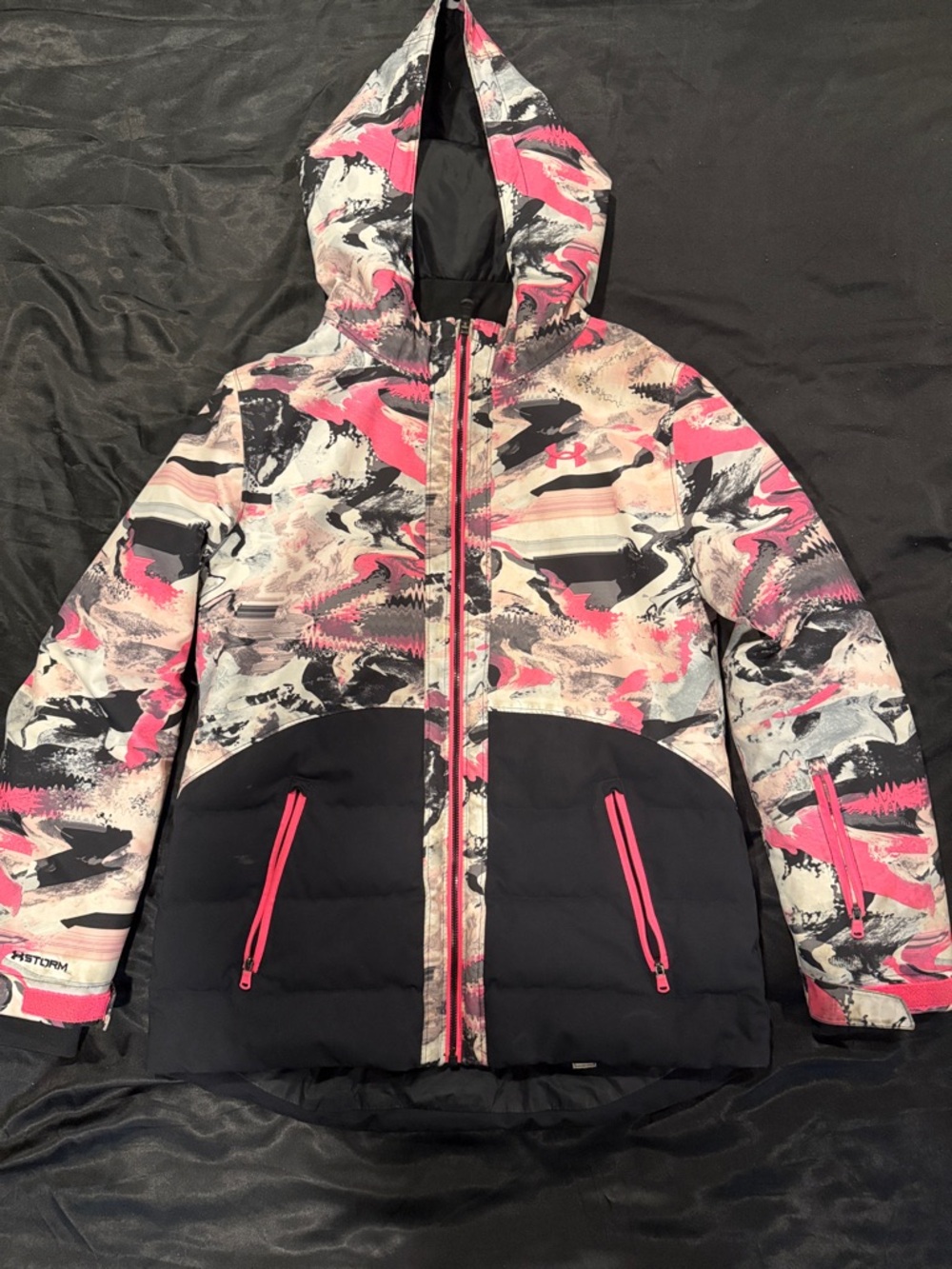 Under Armour Pink Black White Marble-Print Hooded Jacket